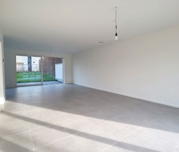 Moderne en energiezuinige woning met 4 slaapkamers en tuin - Photo 3