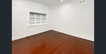 Light Filled Home in A Prime Position! - Photo 4