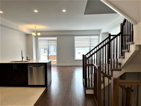 For Lease - 2061 ALLEGRINI Terrace, Kanata, Ontario - Photo 2