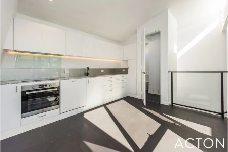 SYDNEY LIVING - Photo 4