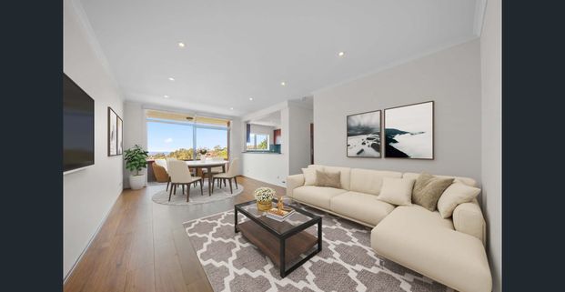 Stylishly Renovated, Light-Filled Residence with Captivating Ocean & District Views - Photo 1