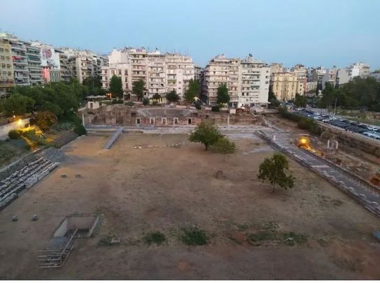 Διαμέρισμα για ενοικίαση Ρωμαϊκή Αγορά - Βενιζέλου - Ιστορικό Κέντρο (Κέντρο Θεσσαλονίκης) - Photo 1