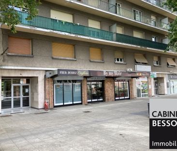 Location Appartement 4 pièces 97m² GRENOBLE 38100 - Photo 4