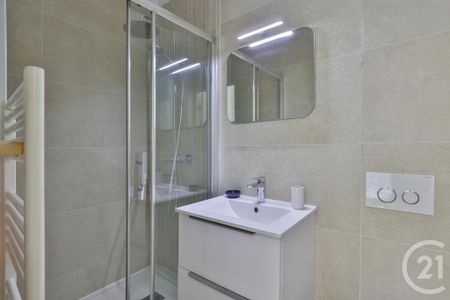 Location Appartement 2 pièces 27m² VILLEFRANCHE SUR MER 06230 - Photo 4