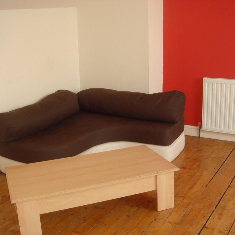 4 bedroom house to rent - Photo 1