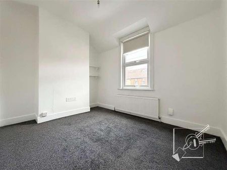 All Saints Road, Gravesend, Kent, DA11 - Photo 4