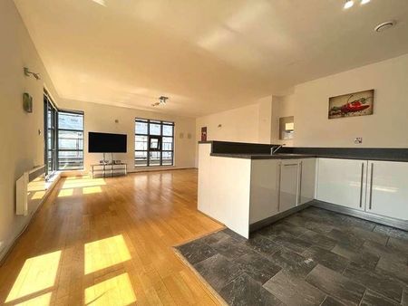 City Gate, Blantyre Street, Manchester, M15 - Photo 3