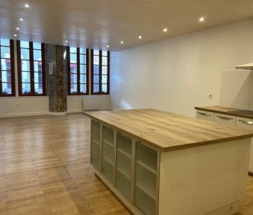 Location Appartement 2 pièces 70m² ANNECY 74000 - Photo 3
