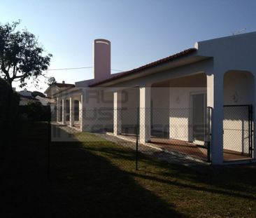 5 room luxury House for rent in Cascais e Estoril, Cascais, Lisbon - Photo 1