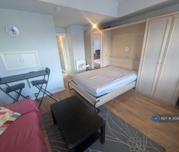1 bedroom flat to rent - Photo 4