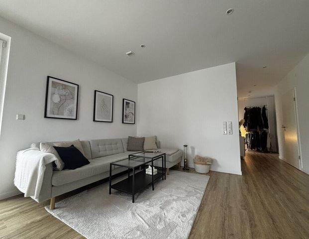 Geestland - Langen // Hochwertige 2-Zimmer Penthousewohnung mit großzügiger Dachterrasse - Foto 1