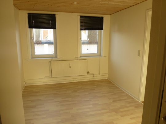 2-VÆRELSES LEJLIGHED I FREDERIKSHAVN - Photo 1