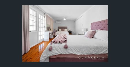 A SUMMER SANCTUARY YOU’LL NEVER WANT TO LEAVE! - Photo 2