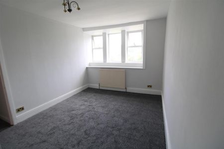3 bedroom house to rent - Photo 2