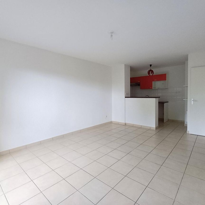 location Appartement T2 DE 45m² À GRENADE SUR GARONNE - Photo 1