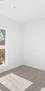 Nouveau 4½ à louer — à deux pas du R.E.M.Deux-Montagnes! - Photo 3