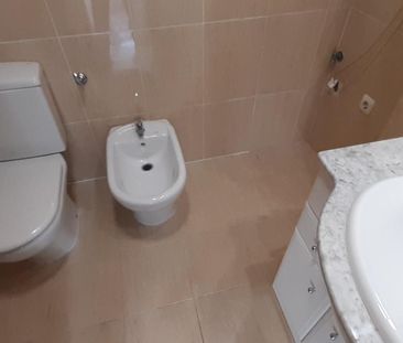 Piso de alquiler en Avenida Cardenal Benlloch, Albors - Photo 4