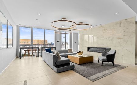 For Lease - 185 Deerfield Road Unit# 1301, Newmarket, Ontario - Photo 2