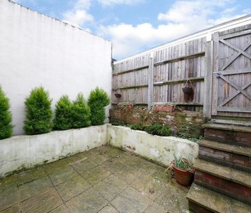 2 Bed Flat, Wastdale Road, SE23 - Photo 4