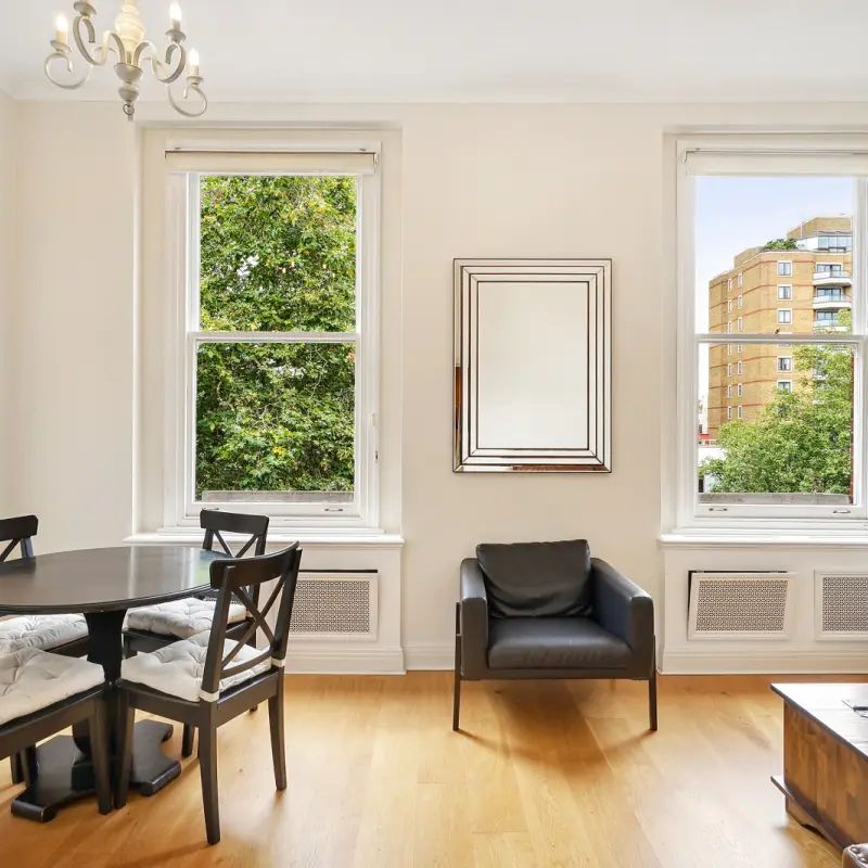 1 bedroom flat in South Kensington - Photo 1