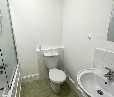 Higher Woodfield Road, Torquay - Photo 5