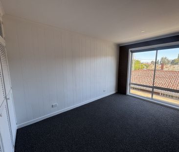 Convenient Location, Live Here! - Photo 1