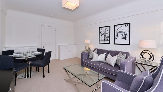 Spacious Two Bedroom Apartment in Chelsea, London SW3 - Photo 1