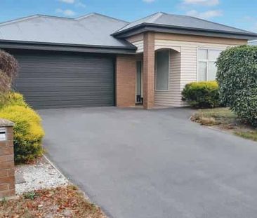 Lovely Family Home - Photo 1