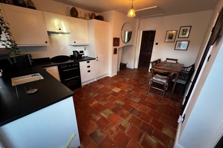 Church Hill - Photo 4