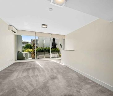 505/12 Danks Street, Rooty Hill - Photo 1