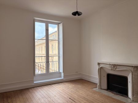 Location Appartement 4 pièces 120m² BORDEAUX 33000 - Photo 2