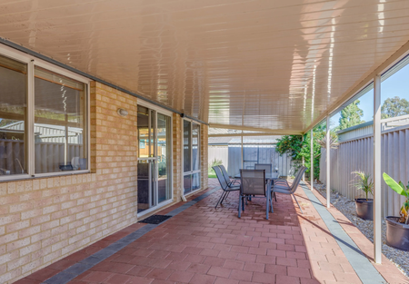 5 Hastie Close, Brookdale WA 6112 - House For Rent - $600 | Domain - Photo 2