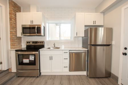 84 McGill St, Welland - Bachelor Apartment - Photo 5