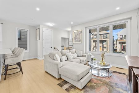 For Lease - 307 Catsfoot Walk, Barrhaven, Ontario - Photo 4