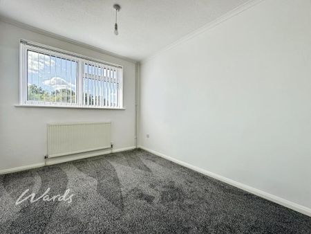 3 bedroom link detached house to rent - Photo 4