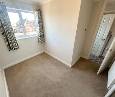 2 bedroom semi-detached house to rent - Photo 3