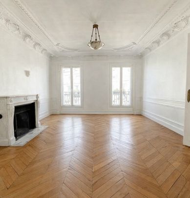 Appartement • Courcelles-Wagram - Photo 1