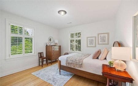 For Lease - 250 Dalewood Drive, Oakville, Ontario - Photo 4