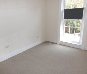 North Gate, Newark, NG24 - Photo 2