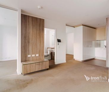 2 Bed, 1 Bath - Photo 3