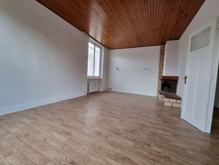 Location Appartement 4 pièces 101m² MARSEILLE 12ème - Photo 2