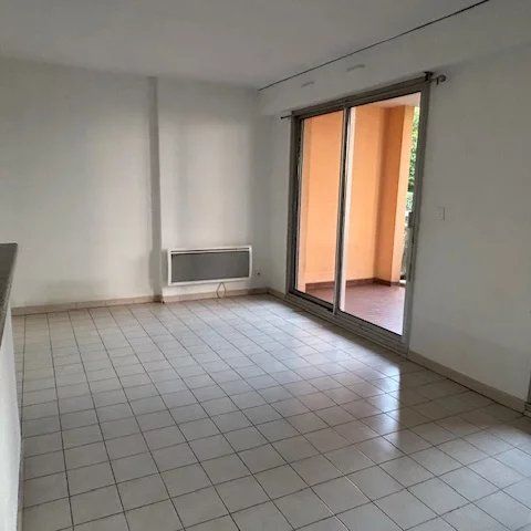 Location Appartement 2 pièces 44m² LE CANNET 06110 - Photo 1