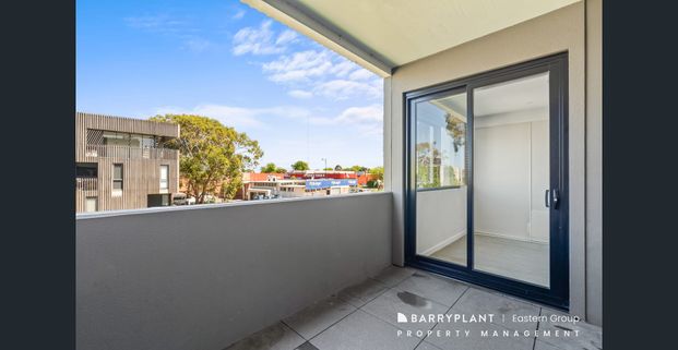 Contemporary Convenience in a Prime Blackburn Location - Photo 1