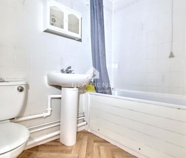 Silks Way, Braintree - Photo 3