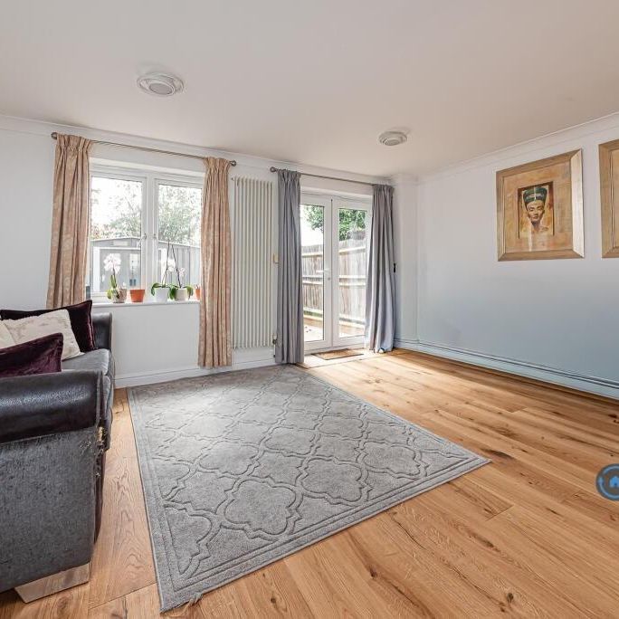 3 bedroom terraced house to rent - Photo 1