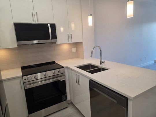 Brand New Jacob Building - Photo 1