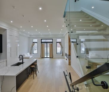 For Lease - 6 Milton Street, Toronto, Ontario - Photo 1