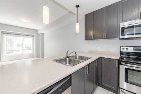 For Lease - 7 Lakefront Drive, Hamilton, Ontario - Photo 4