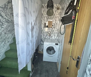 1 bedroom in a house share to rent - Photo 6