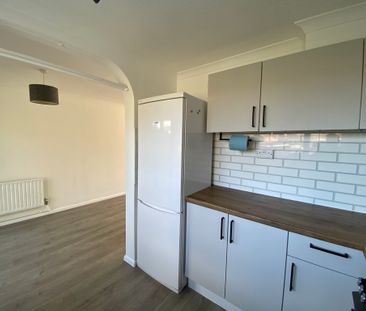 Swift Close, Royston - Photo 6